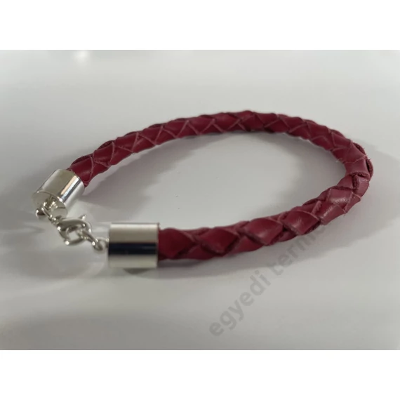 Bőr karkötő - 19 cm